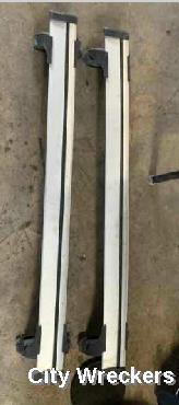 HOLDEN ASTRA 2007 Roof Rail