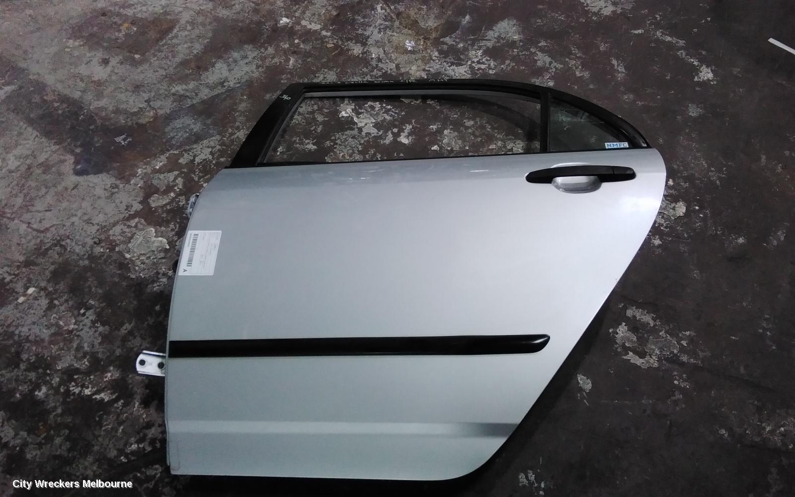 TOYOTA COROLLA 2003 Left Rear Door/Sliding
