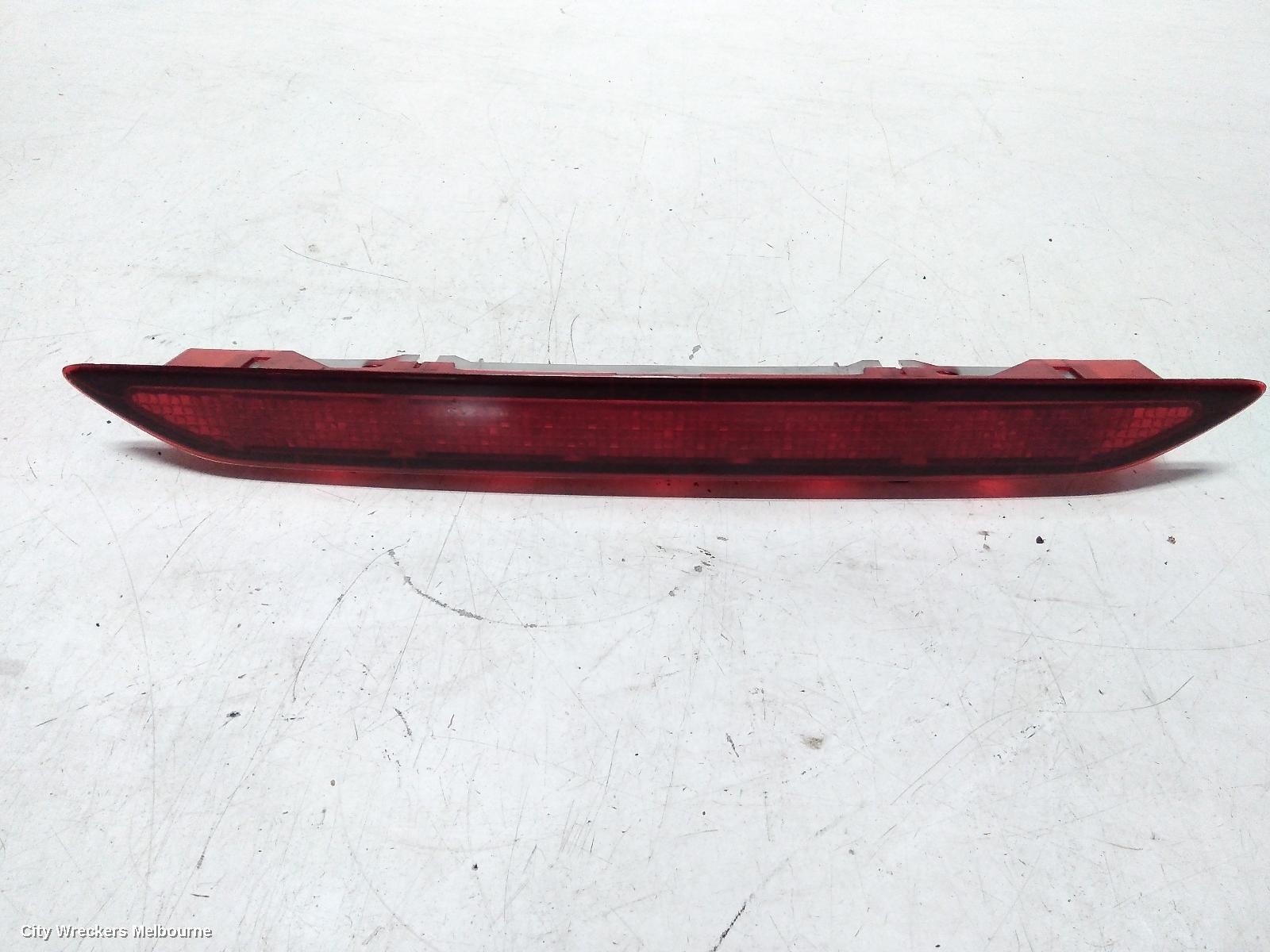 FORD MONDEO 2009 High Level Stoplight