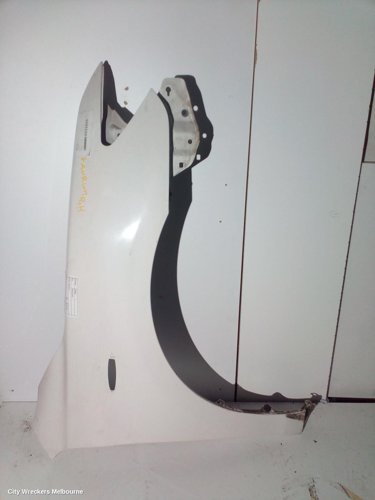 TOYOTA AURION 2007 Right Guard