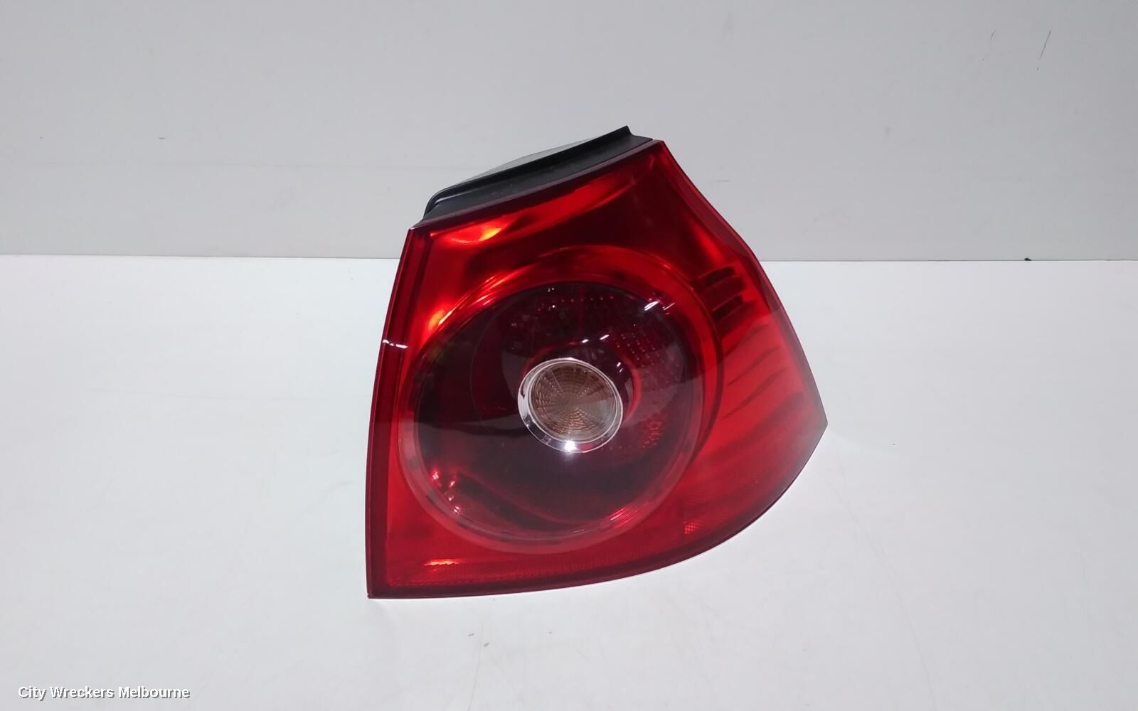 VOLKSWAGEN GOLF 2008 Right Taillight