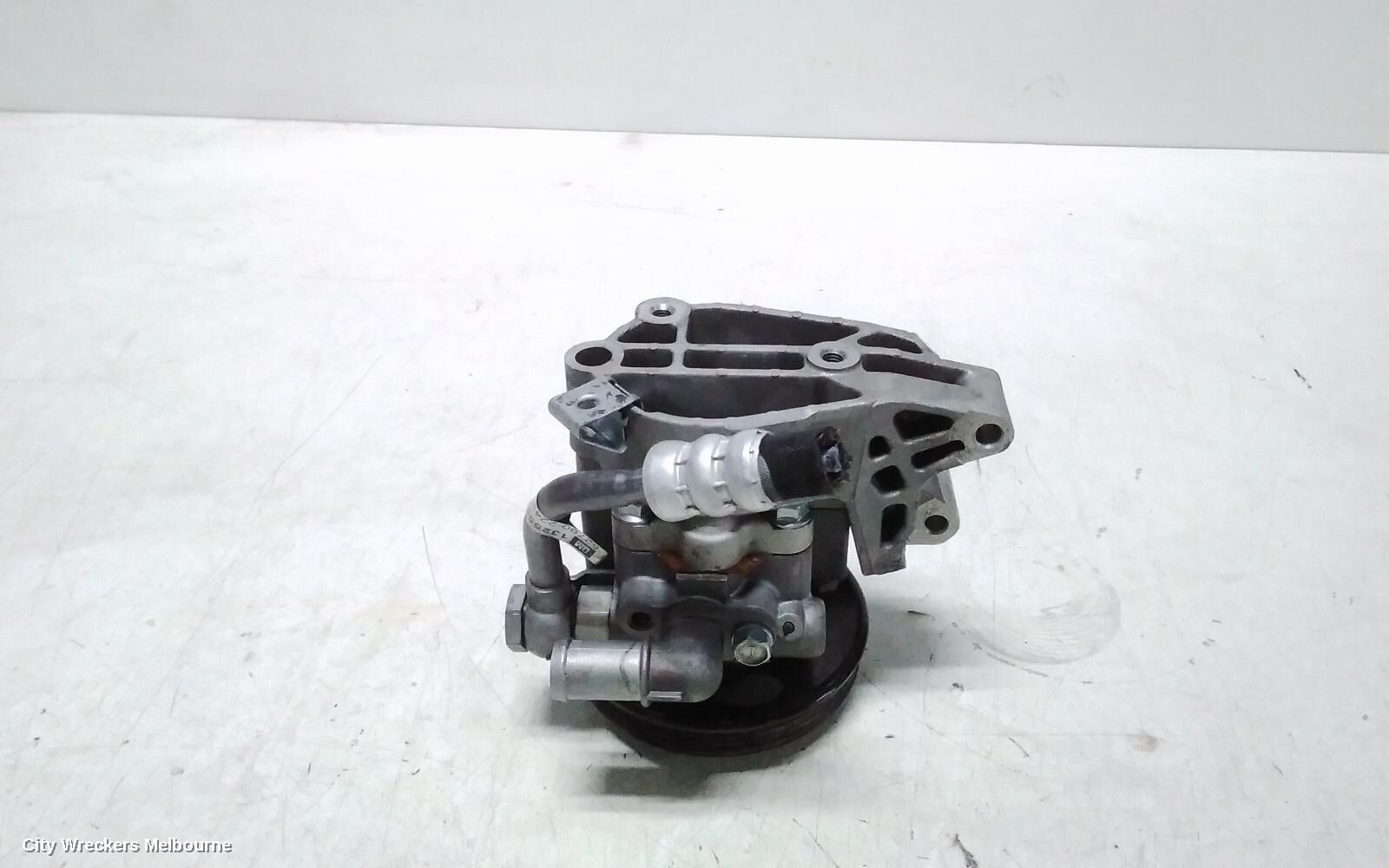 HOLDEN CRUZE 2009 Steering Pump