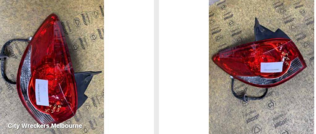HOLDEN CRUZE 2012 Left Taillight
