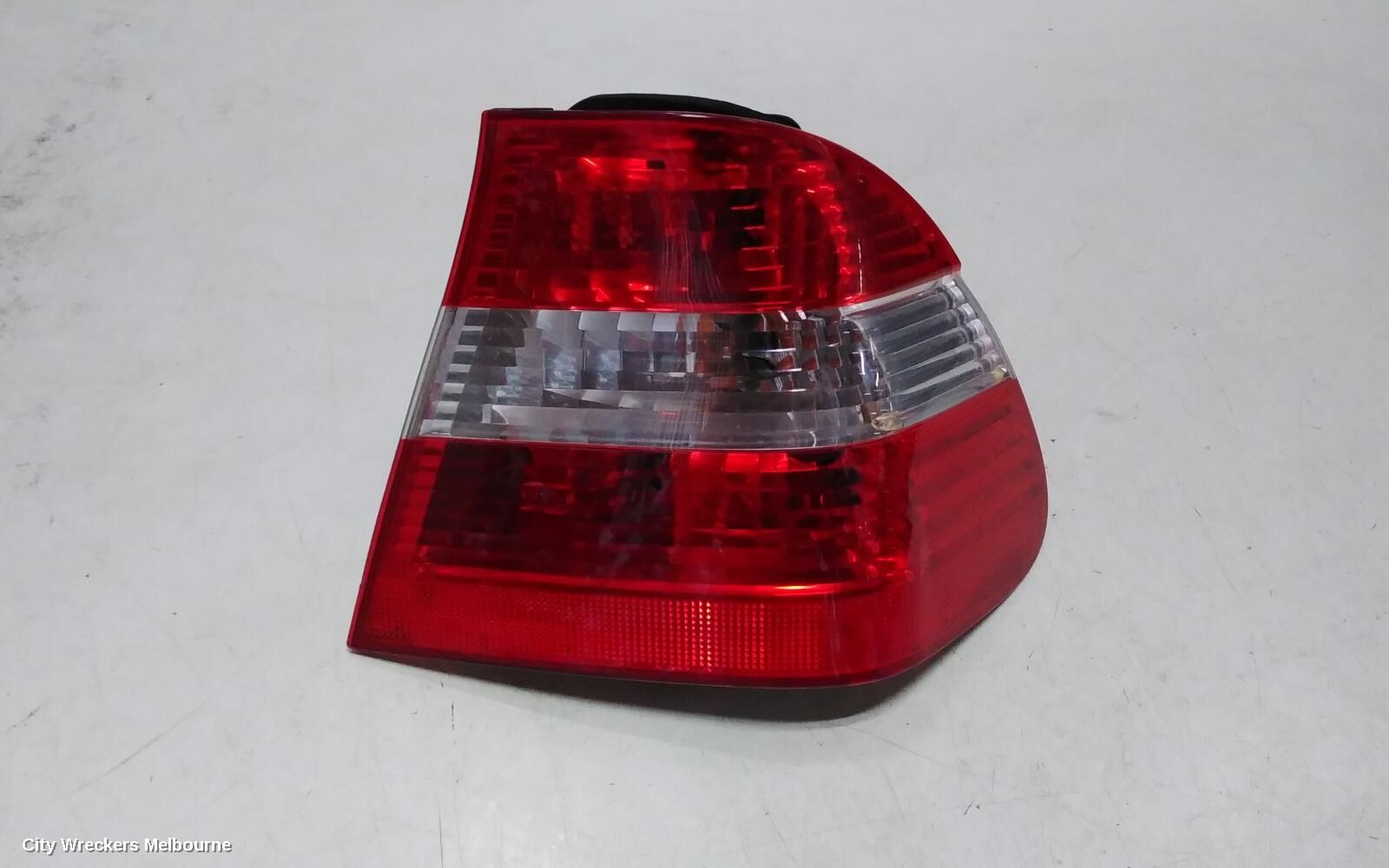 BMW 3 SERIES 2005 Right Taillight