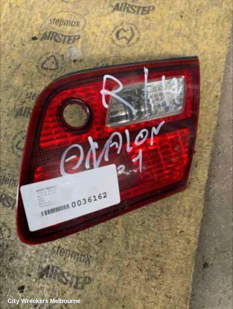 TOYOTA AVALON 2001 Rear Garnish