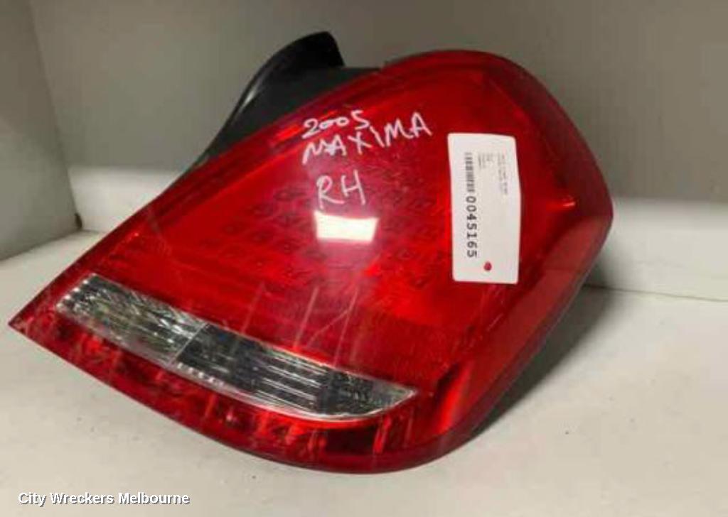 NISSAN MAXIMA 2005 Right Taillight