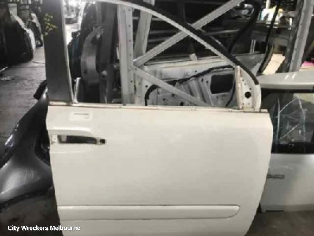 KIA CARNIVAL/GRAND CARNIVAL 2008 Right Front Door