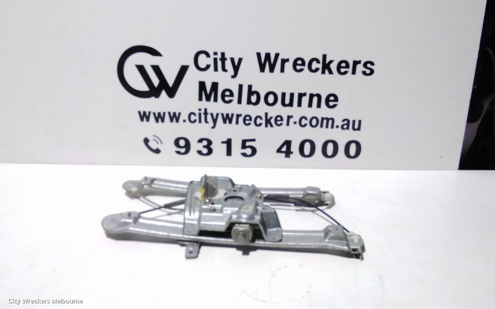 MITSUBISHI 380 2006 Right Front Window Reg/Motor