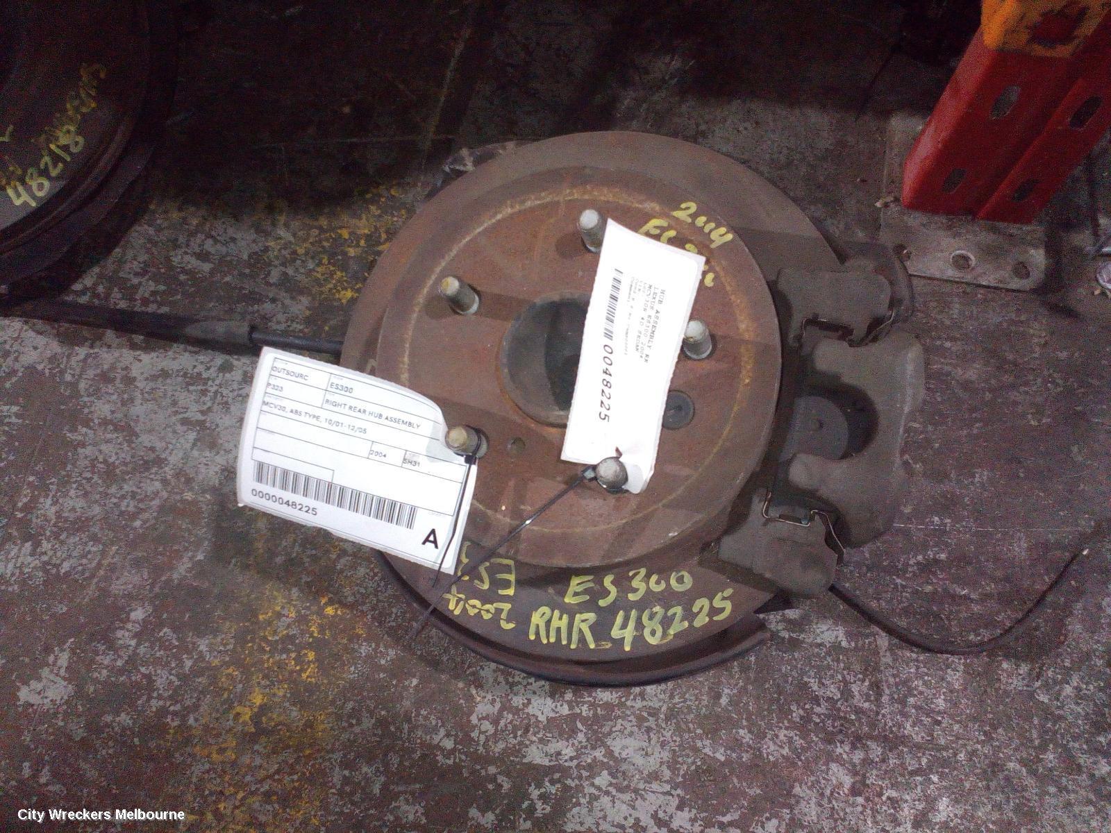 LEXUS ES300 (92-05) 2004 Right Rear Hub Assembly