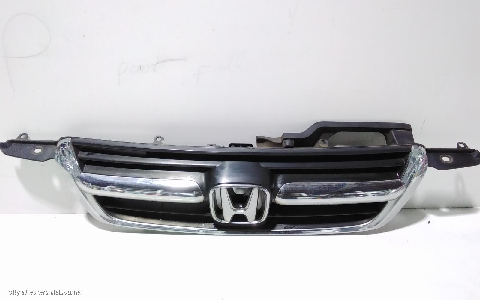 HONDA CRV 2002 Grille