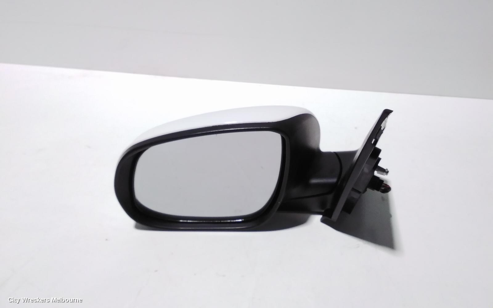 KIA RIO 2010 Left Door Mirror