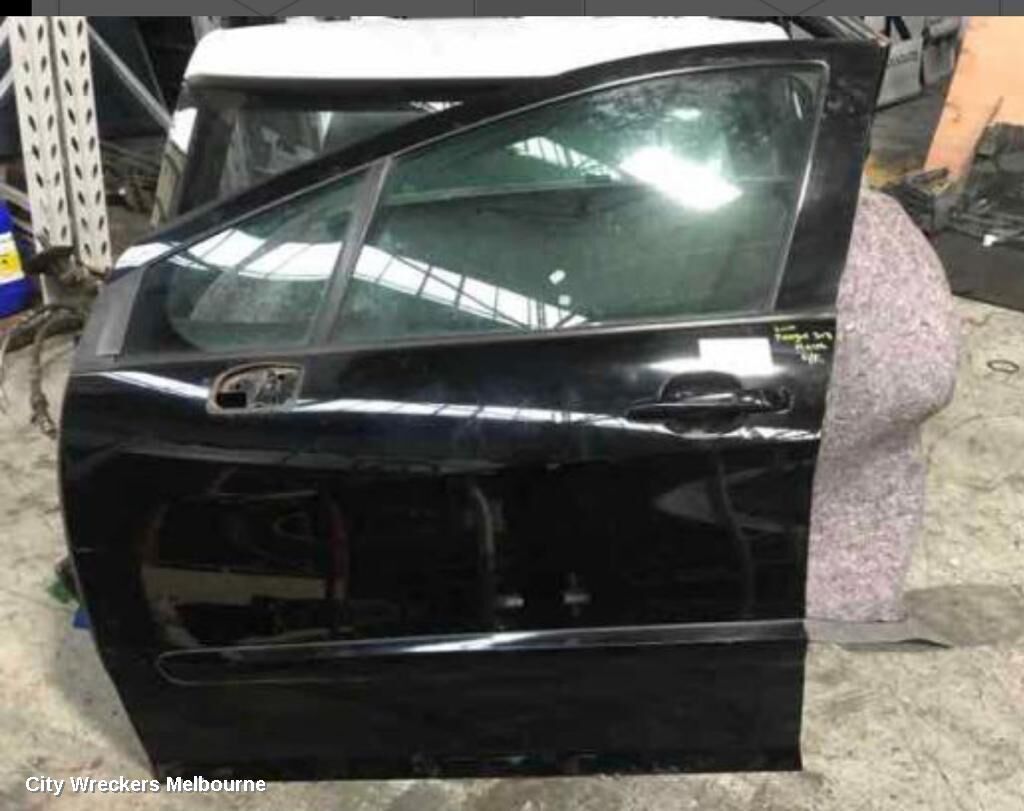 PEUGEOT 308 2010 Left Front Door