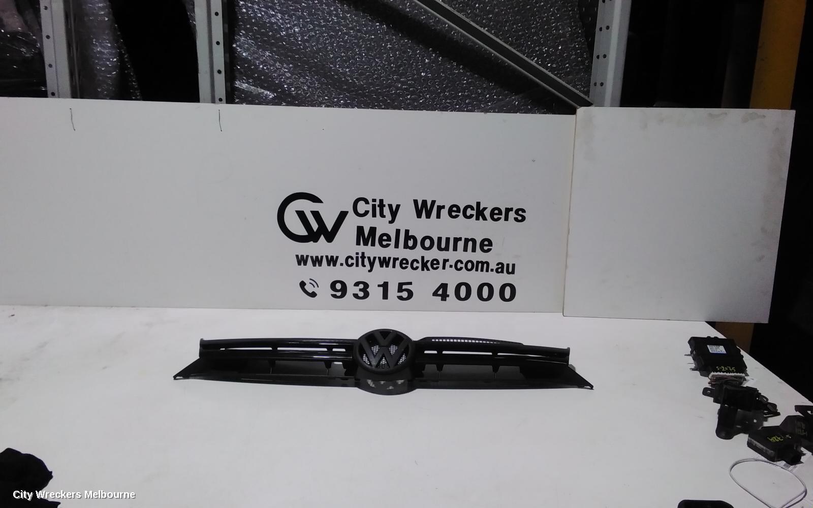 VOLKSWAGEN GOLF 2009 Grille