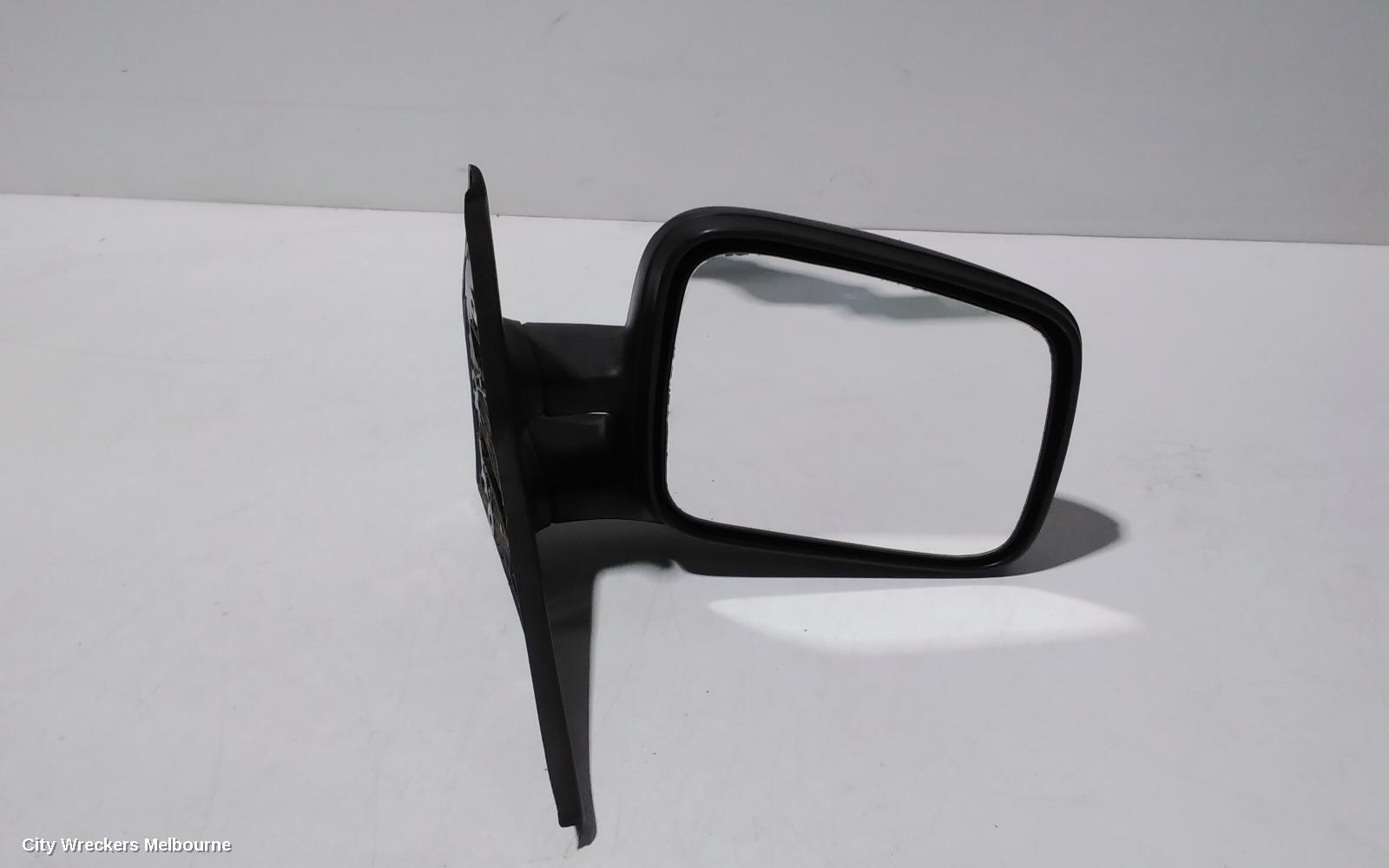 VOLKSWAGEN TRANSPORTER 2002 Right Door Mirror