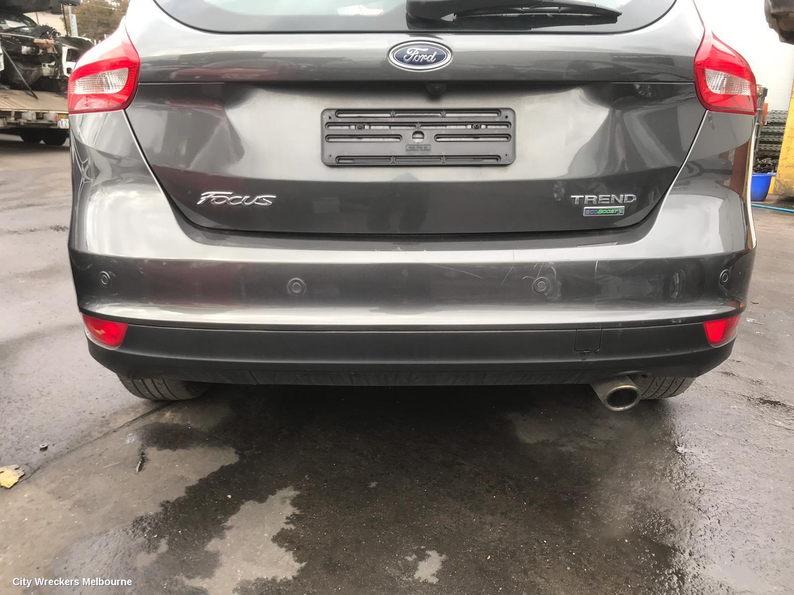 FORD FOCUS 2011 Left Rear Door/Sliding