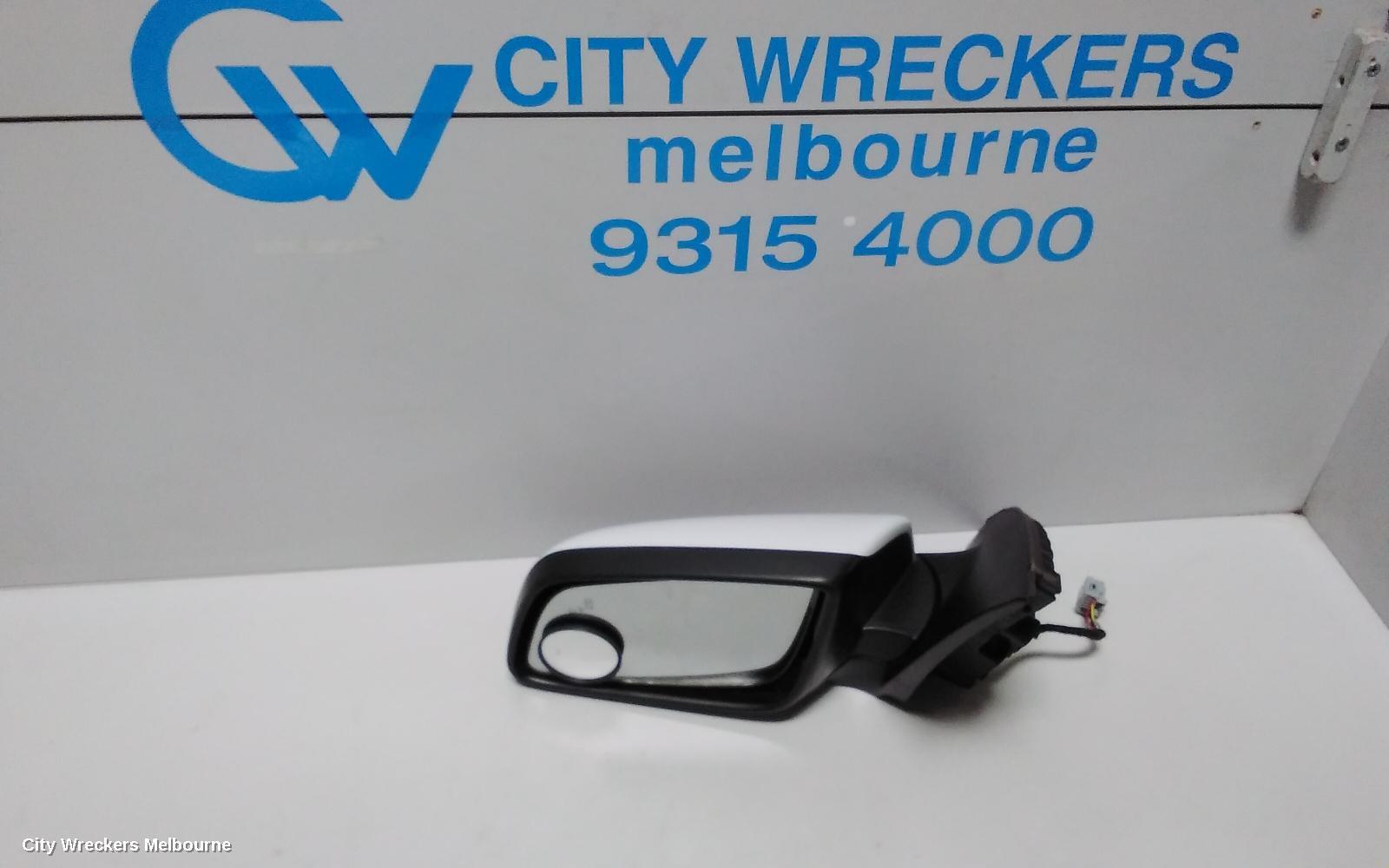 HOLDEN COMMODORE 2016 Left Door Mirror
