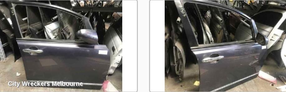 HONDA ODYSSEY 2005 Right Front Door