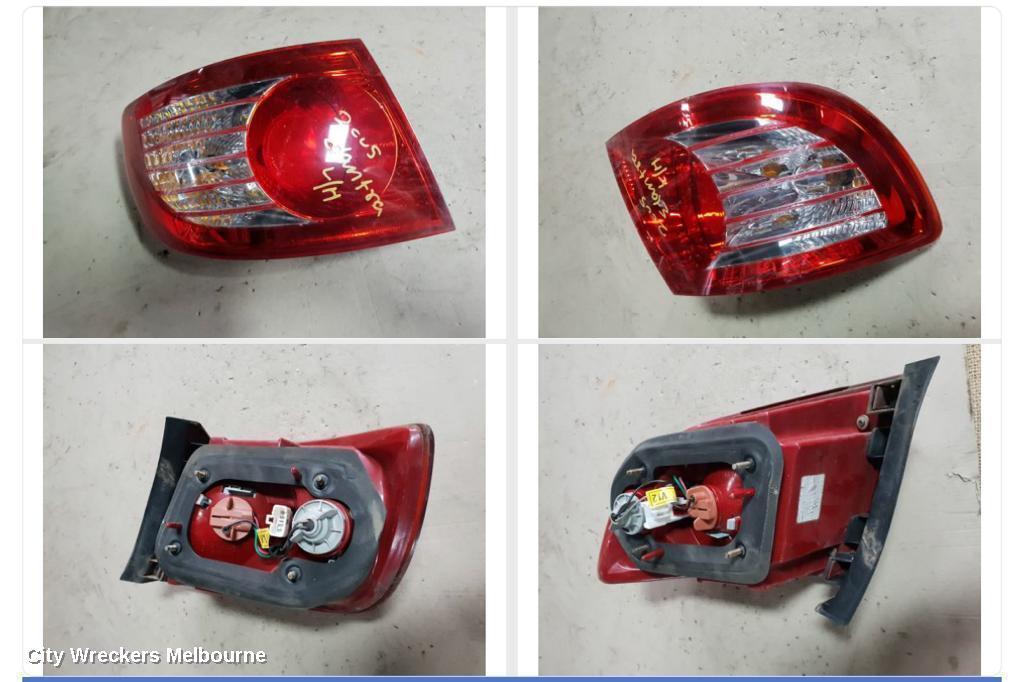 HYUNDAI ELANTRA 2003 Left Taillight