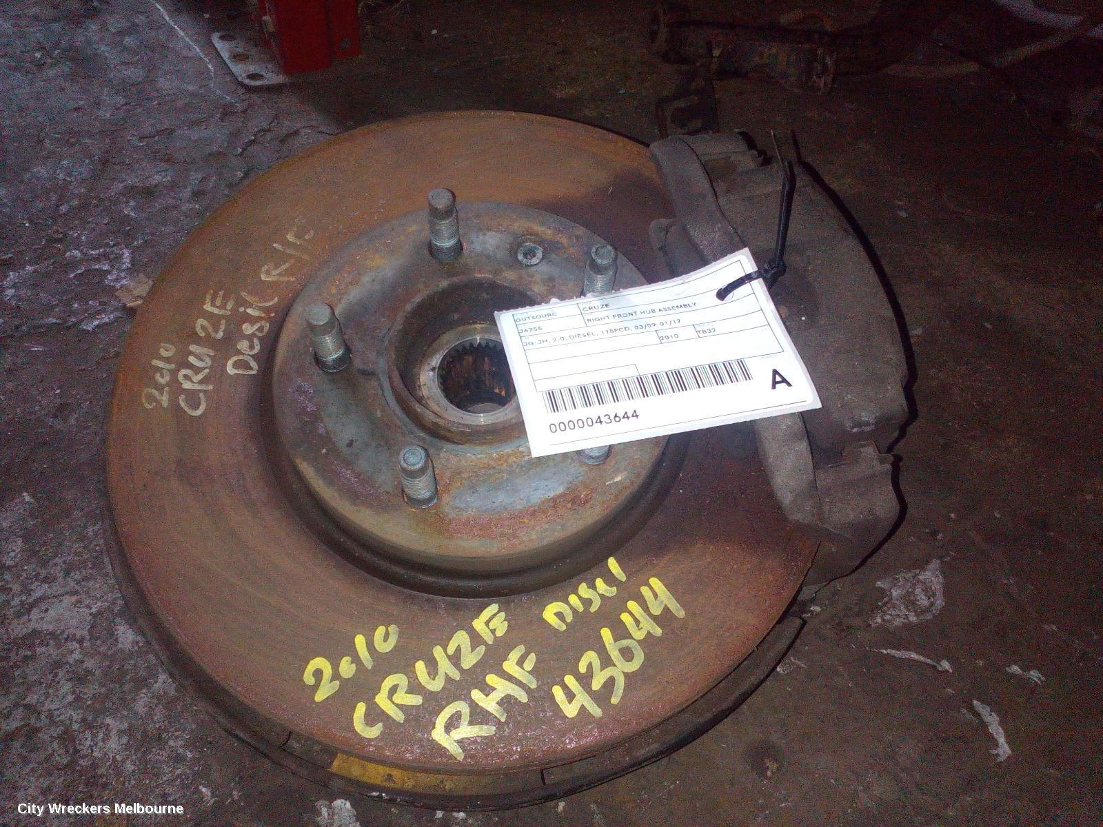 HOLDEN CRUZE 2010 Right Front Hub Assembly