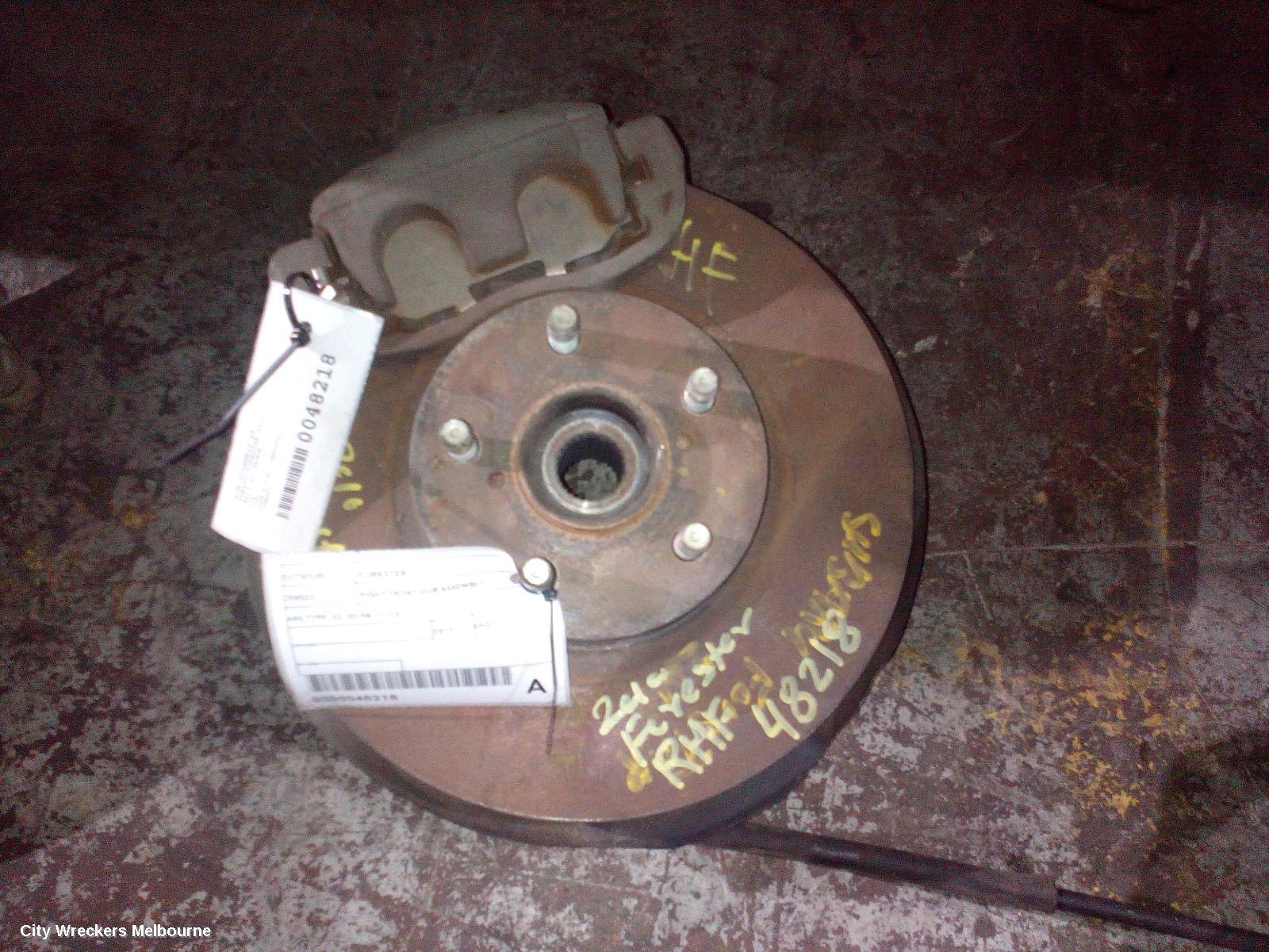 SUBARU FORESTER 2010 Right Front Hub Assembly