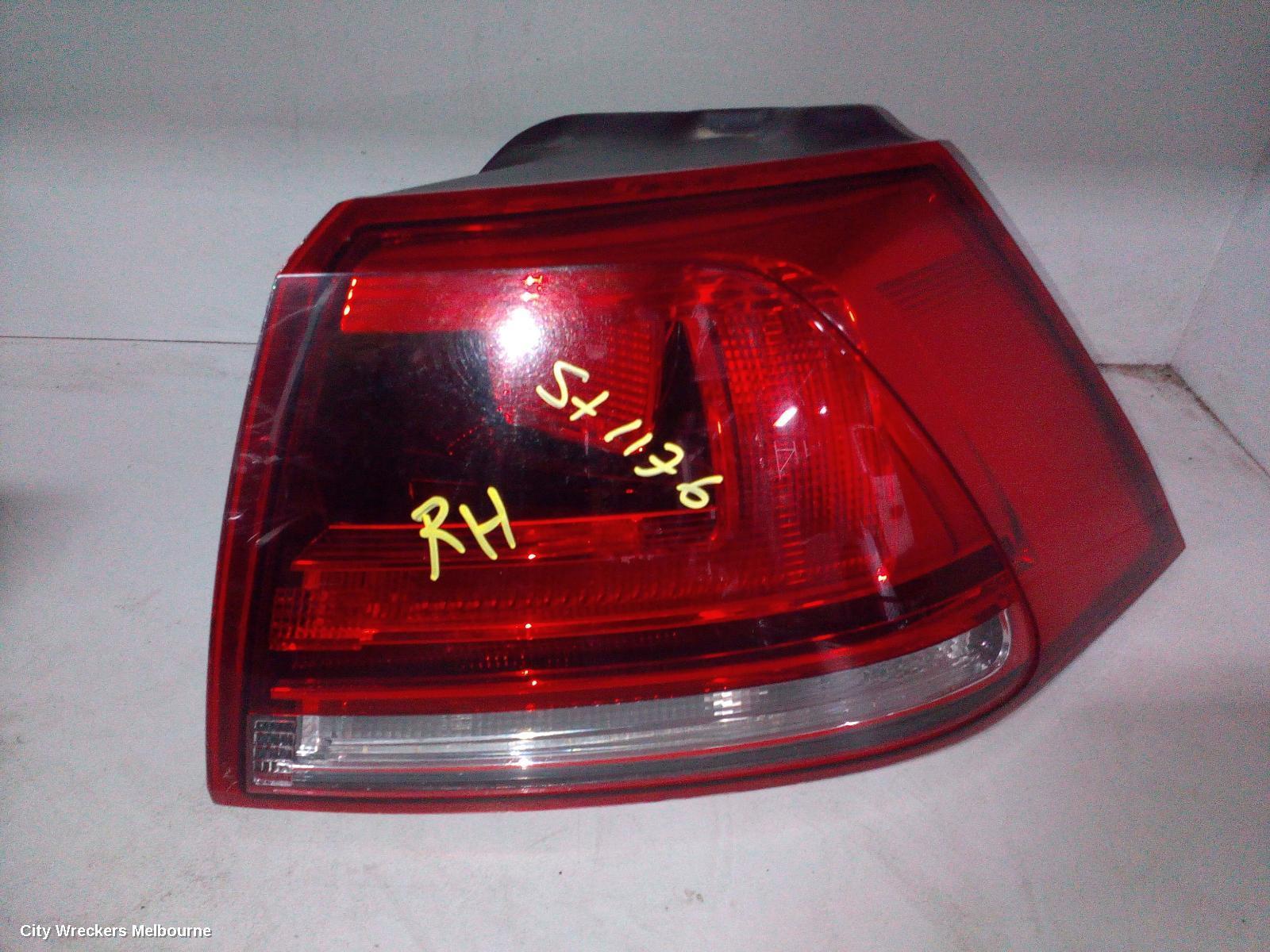 VOLKSWAGEN GOLF 2013 Right Taillight