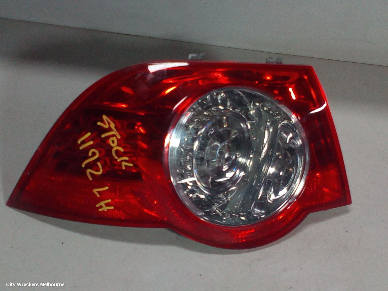 VOLKSWAGEN EOS 2007 Left Taillight