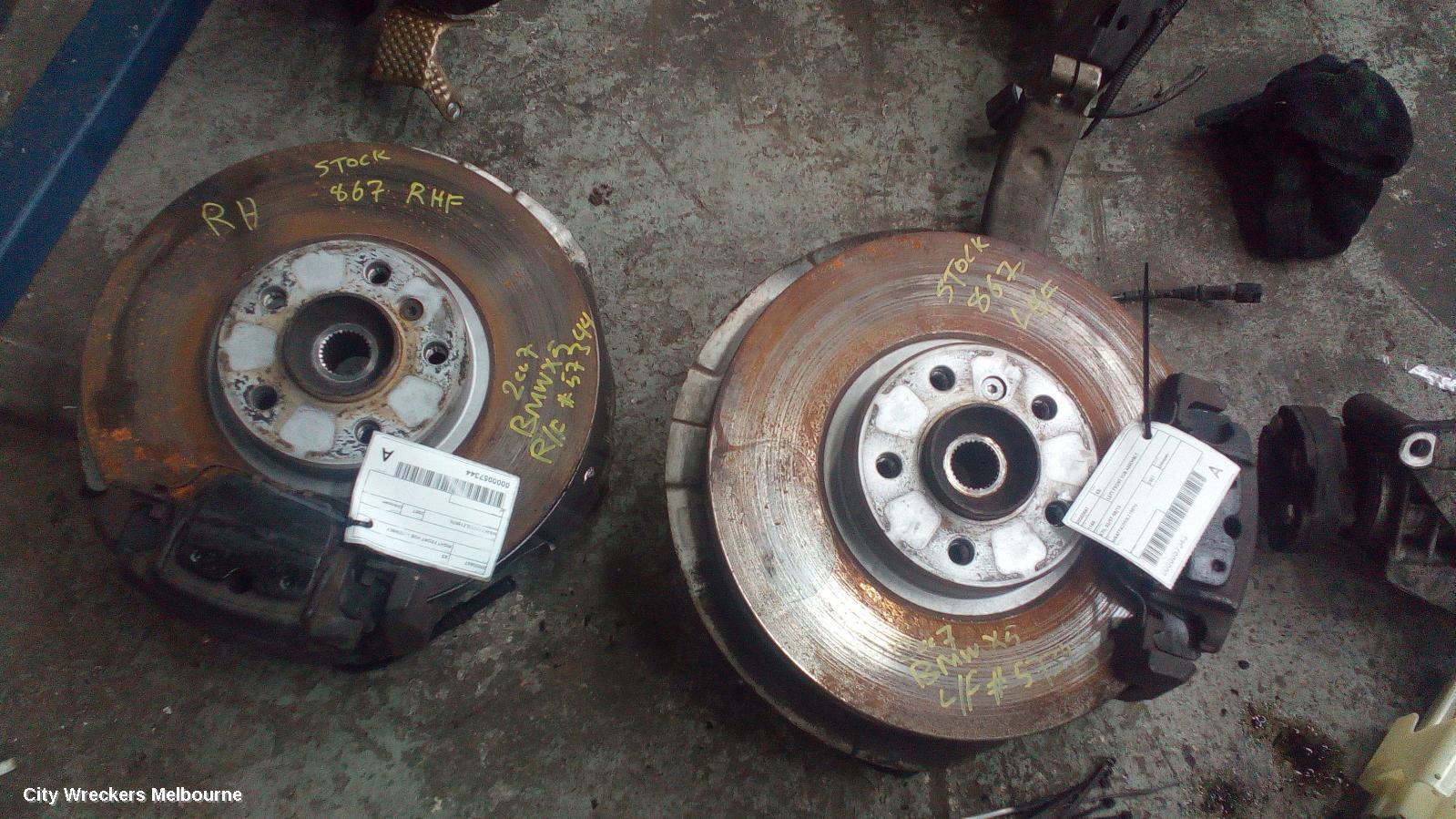 BMW X5 2007 Right Front Hub Assembly