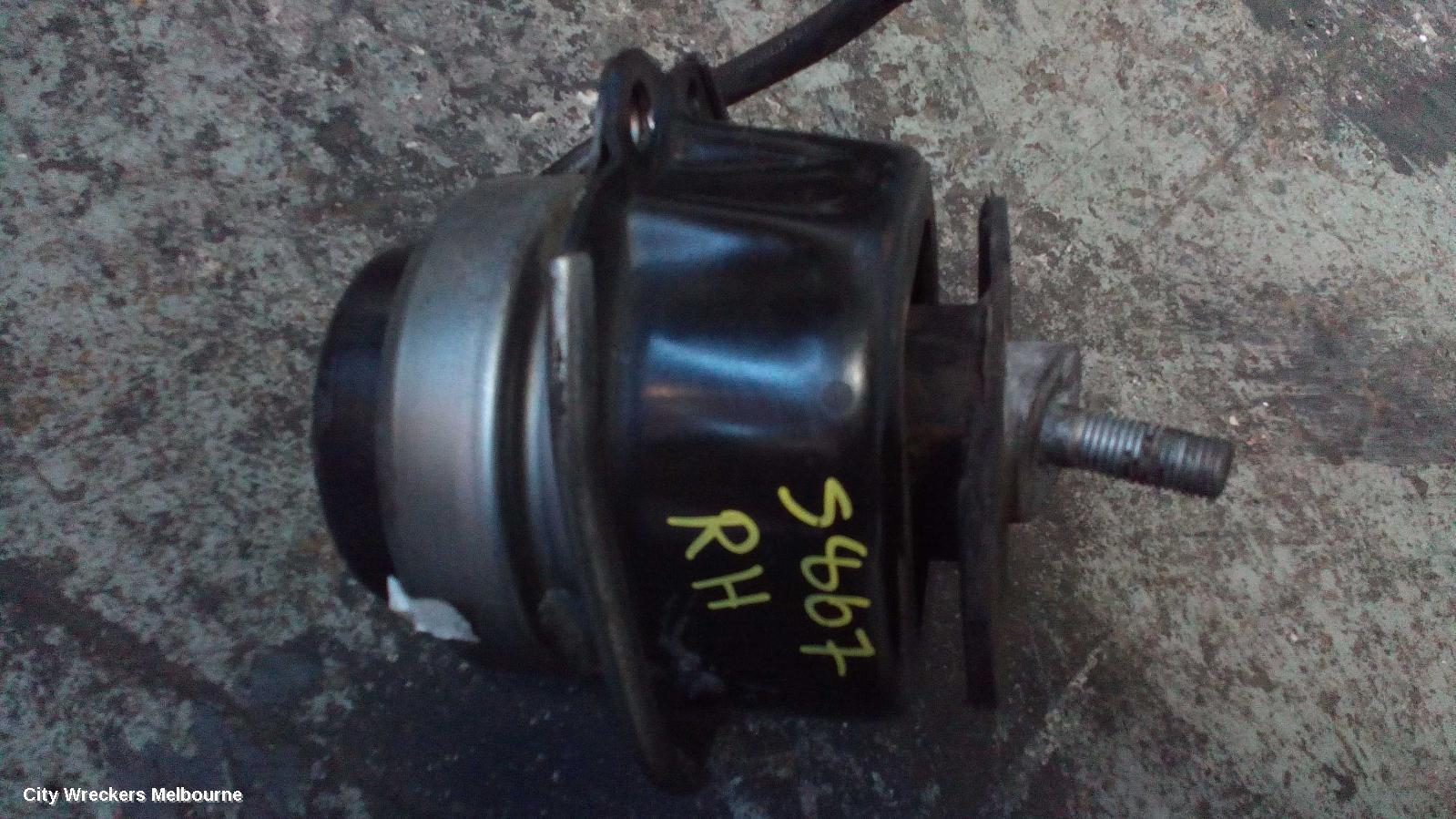 BMW X5 2007 Mount