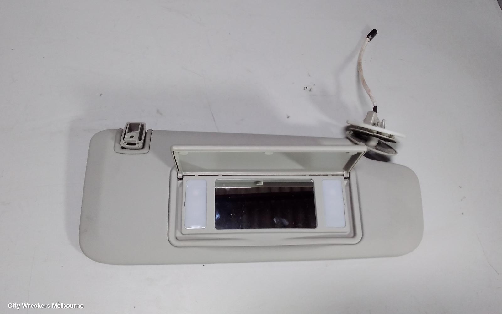 HOLDEN COMMODORE 2018 Sunvisor