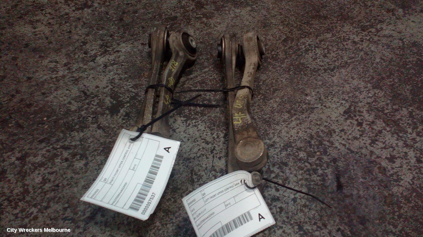 AUDI Q5 2010 Right Front Upper Control Arm