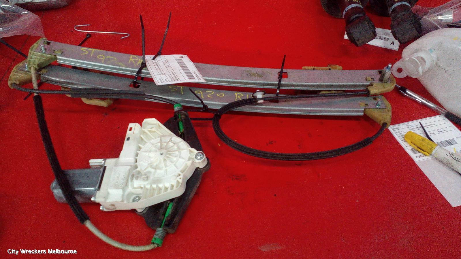 AUDI Q5 2010 Right Front Window Reg/Motor