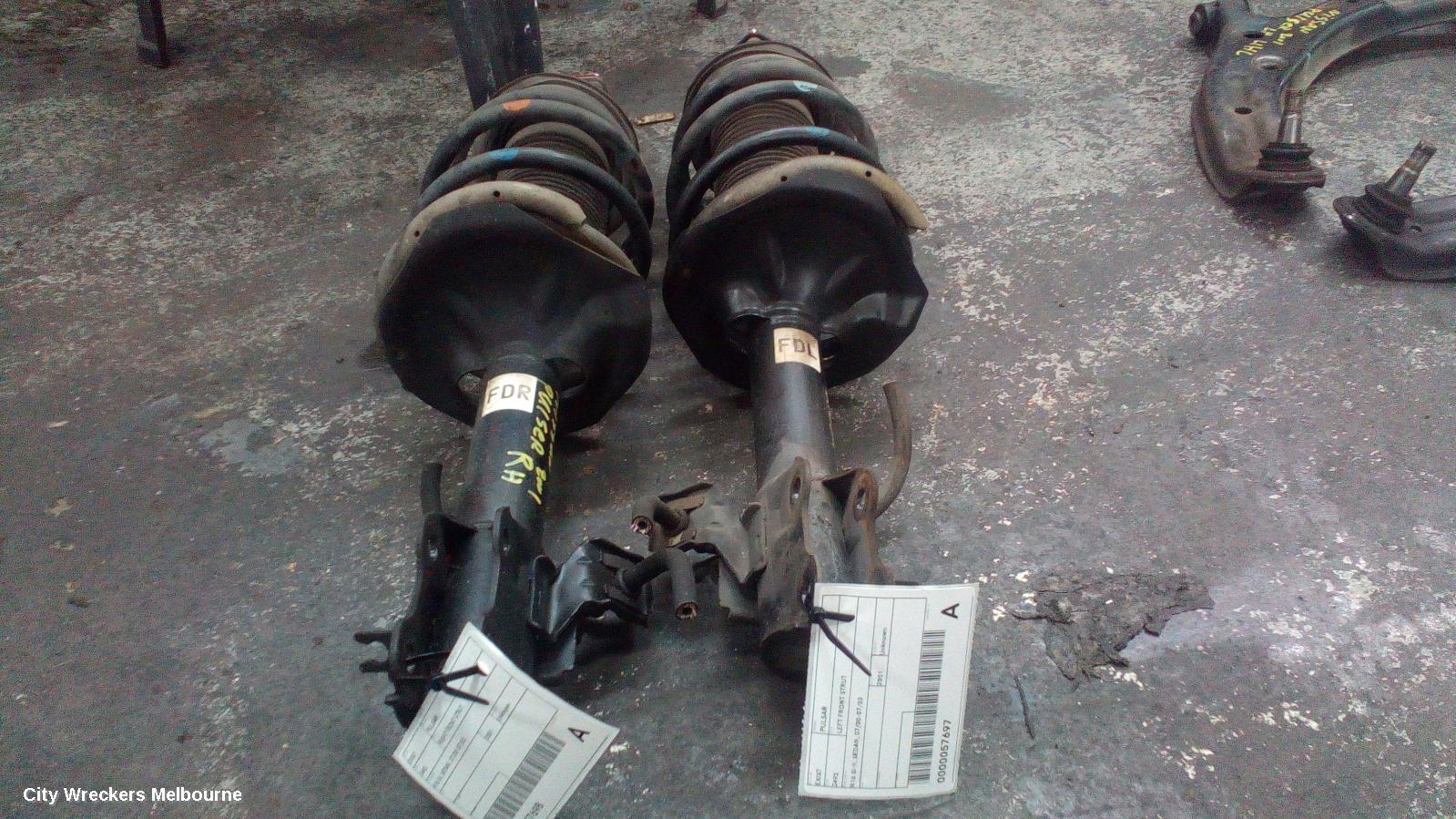 NISSAN PULSAR 2001 Left Front Strut