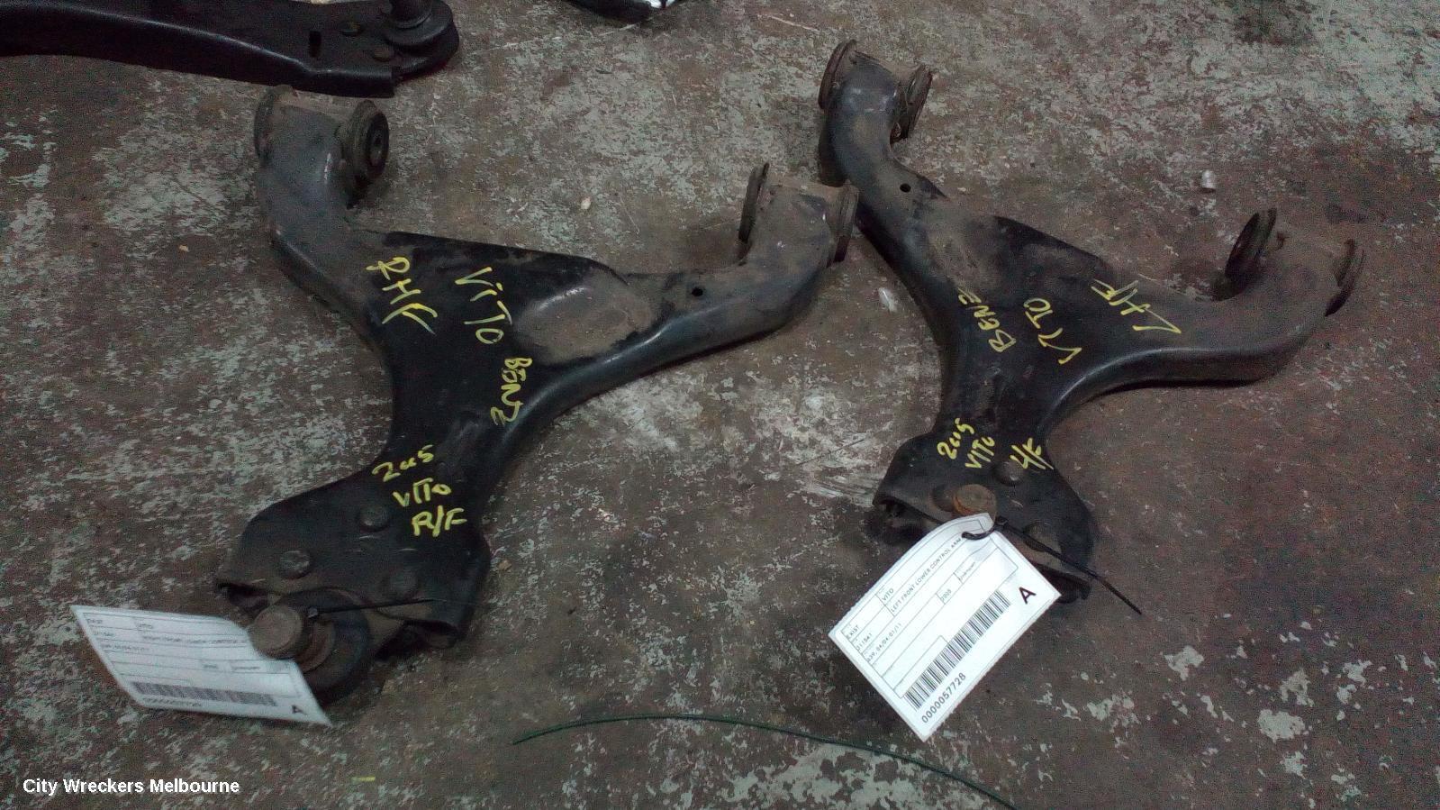 MERCEDES VITO 2005 Right Front Lower Control Arm