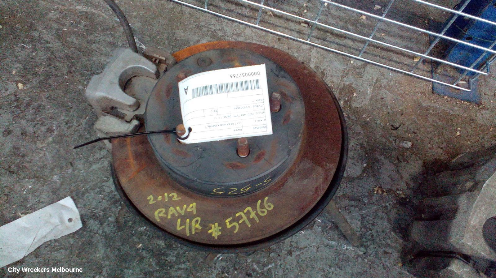 TOYOTA RAV4 2012 Left Rear Hub Assembly
