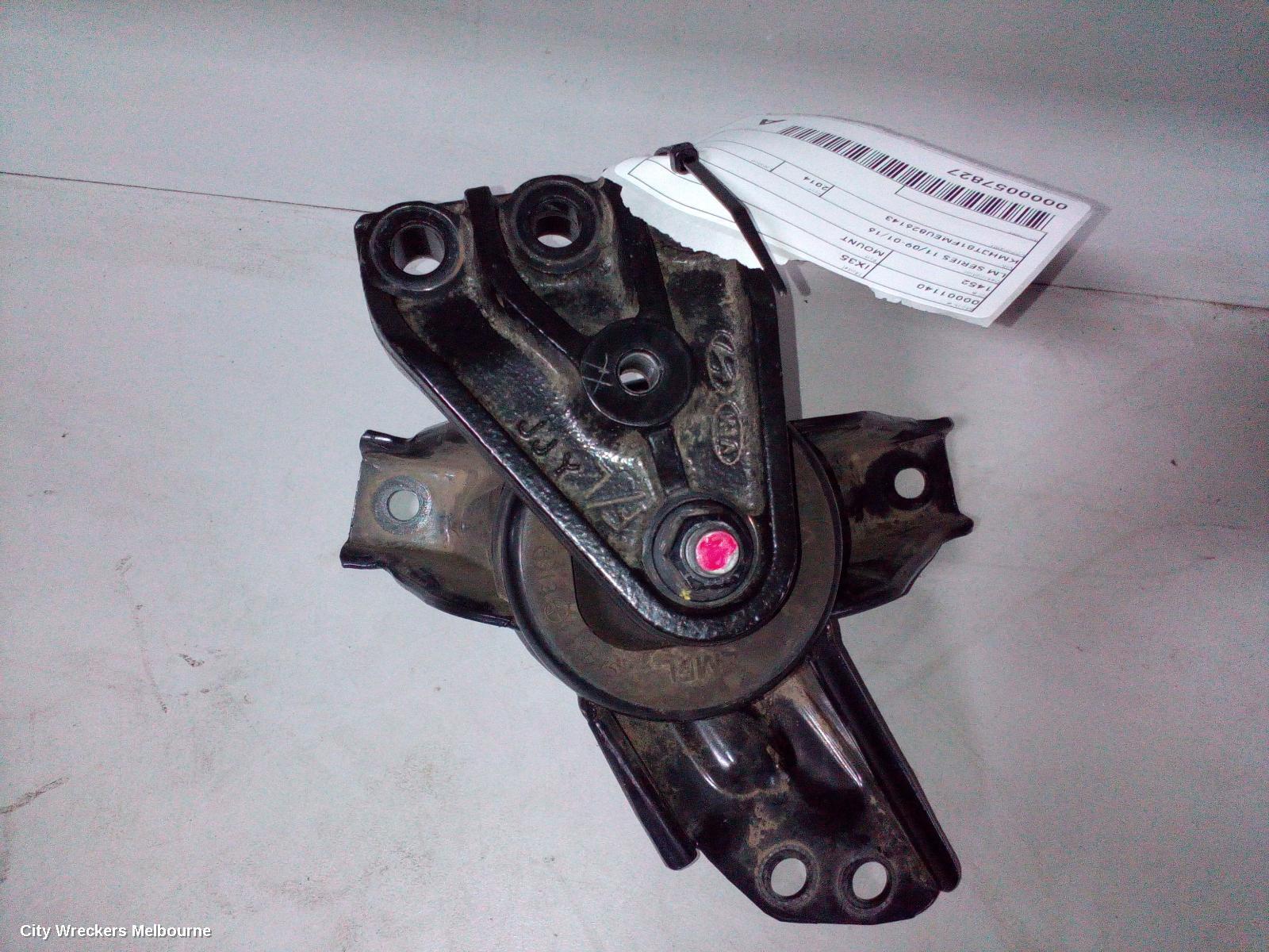 HYUNDAI IX35 2014 Mount