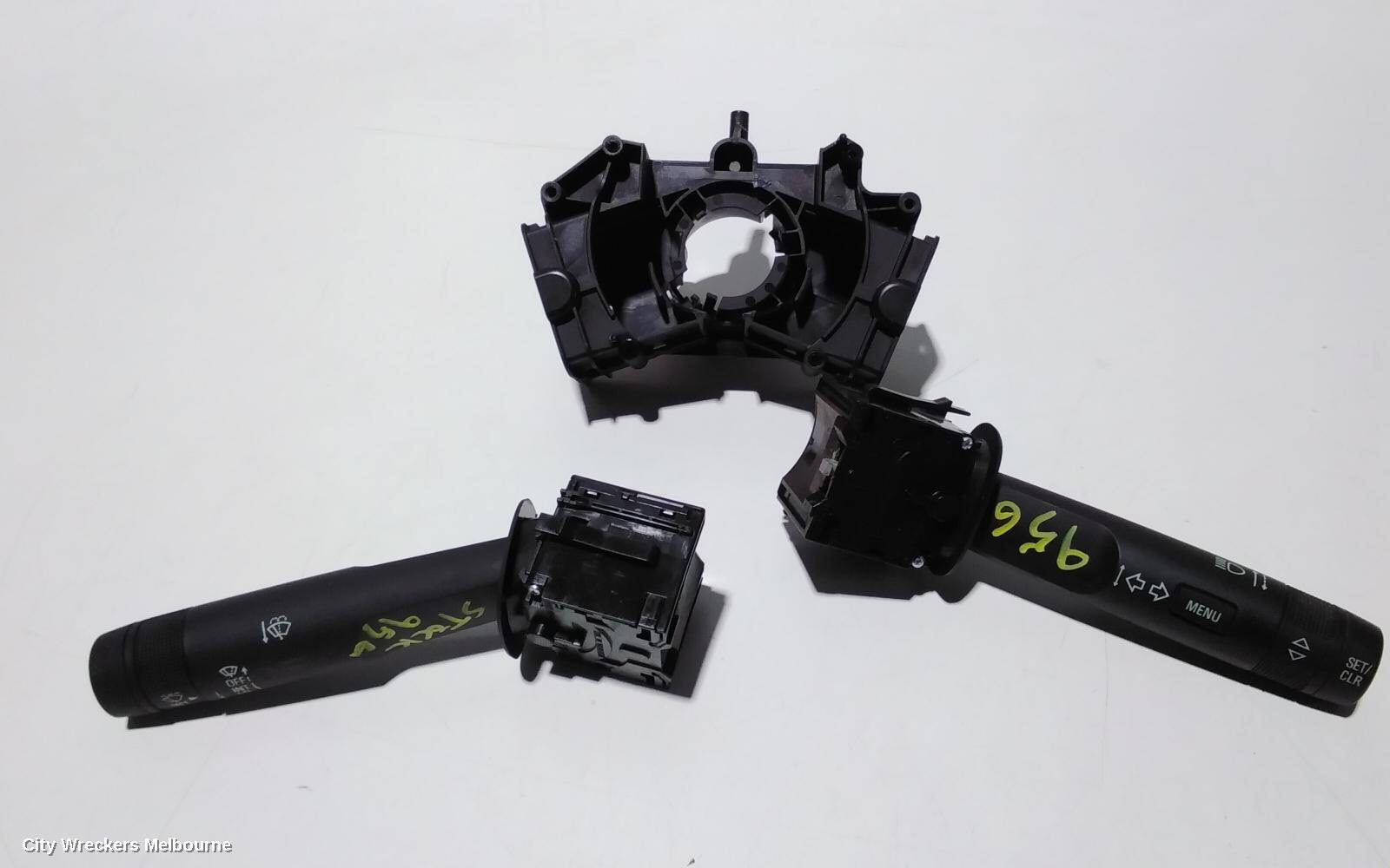 HOLDEN COMMODORE 2014 Combination Switch