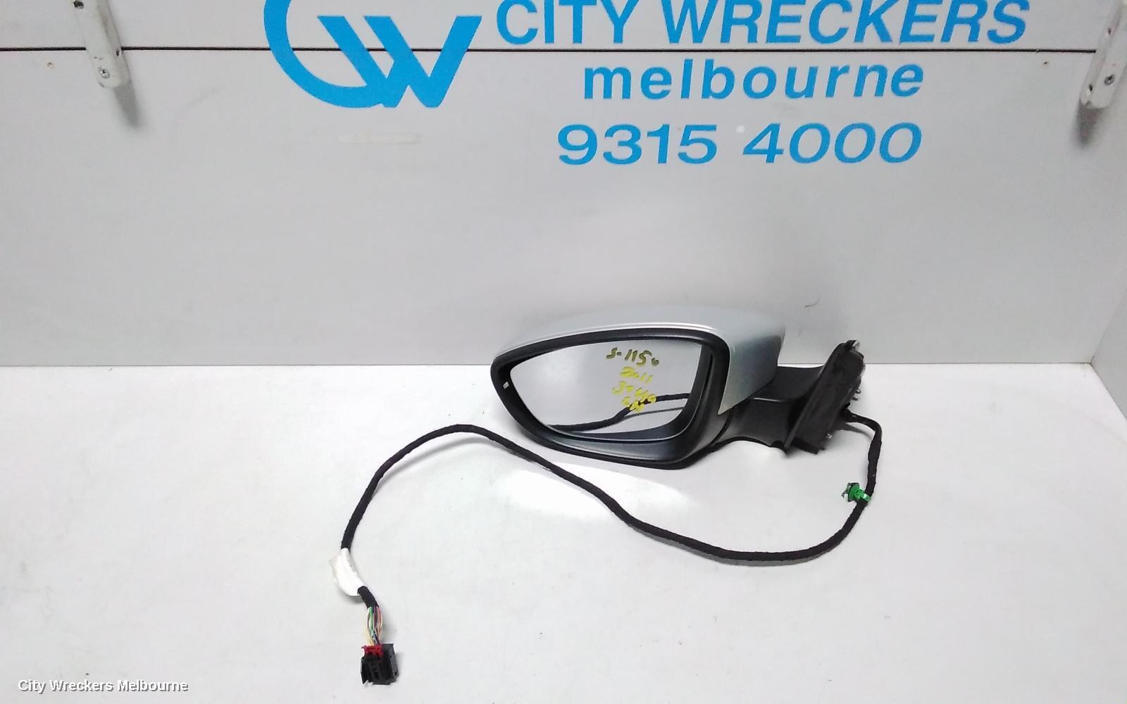 VOLKSWAGEN JETTA 2011 Left Door Mirror