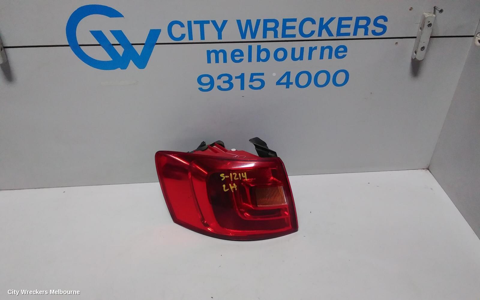 VOLKSWAGEN JETTA 2011 Left Taillight