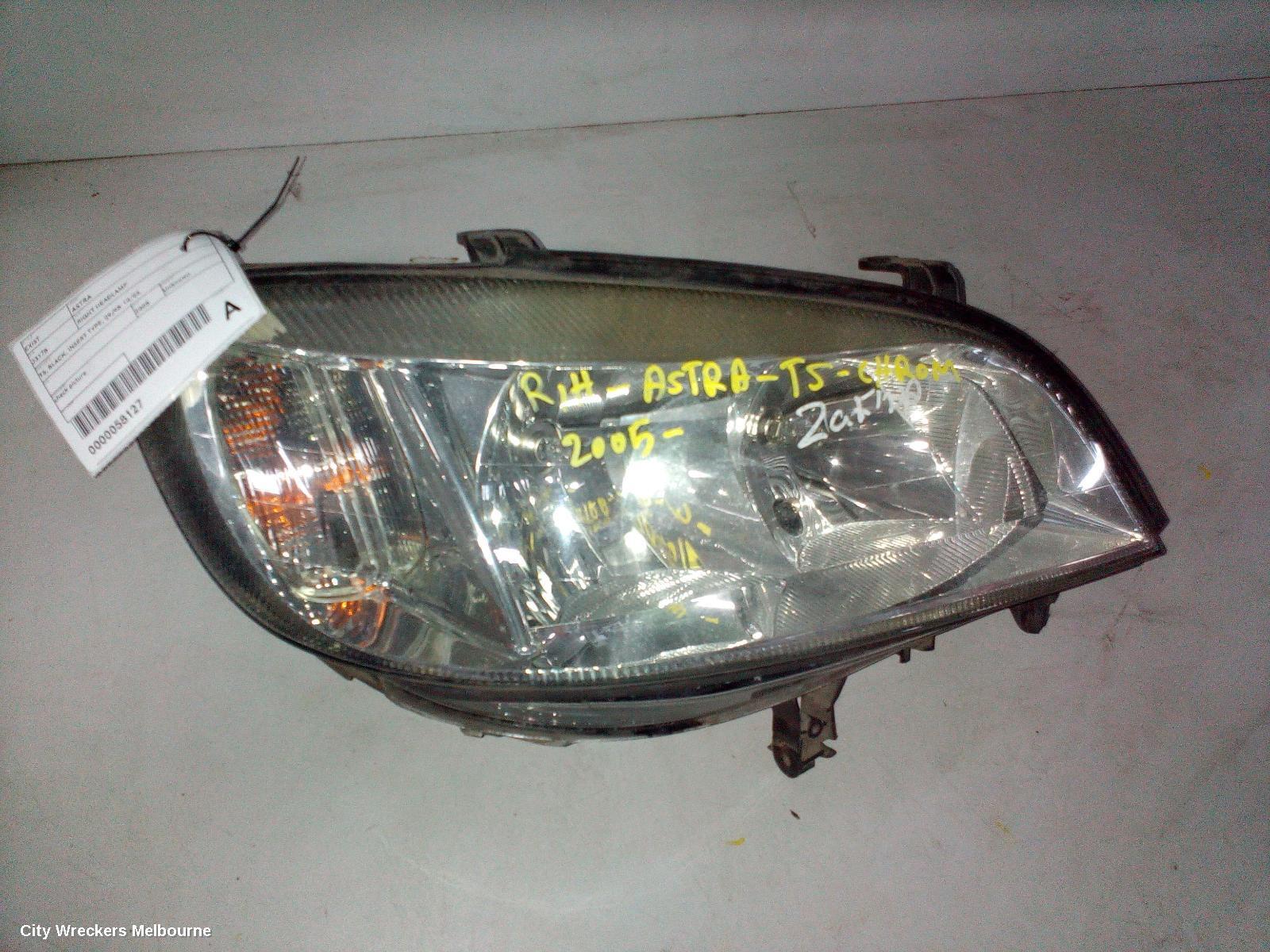 HOLDEN ASTRA 2005 Right Headlamp