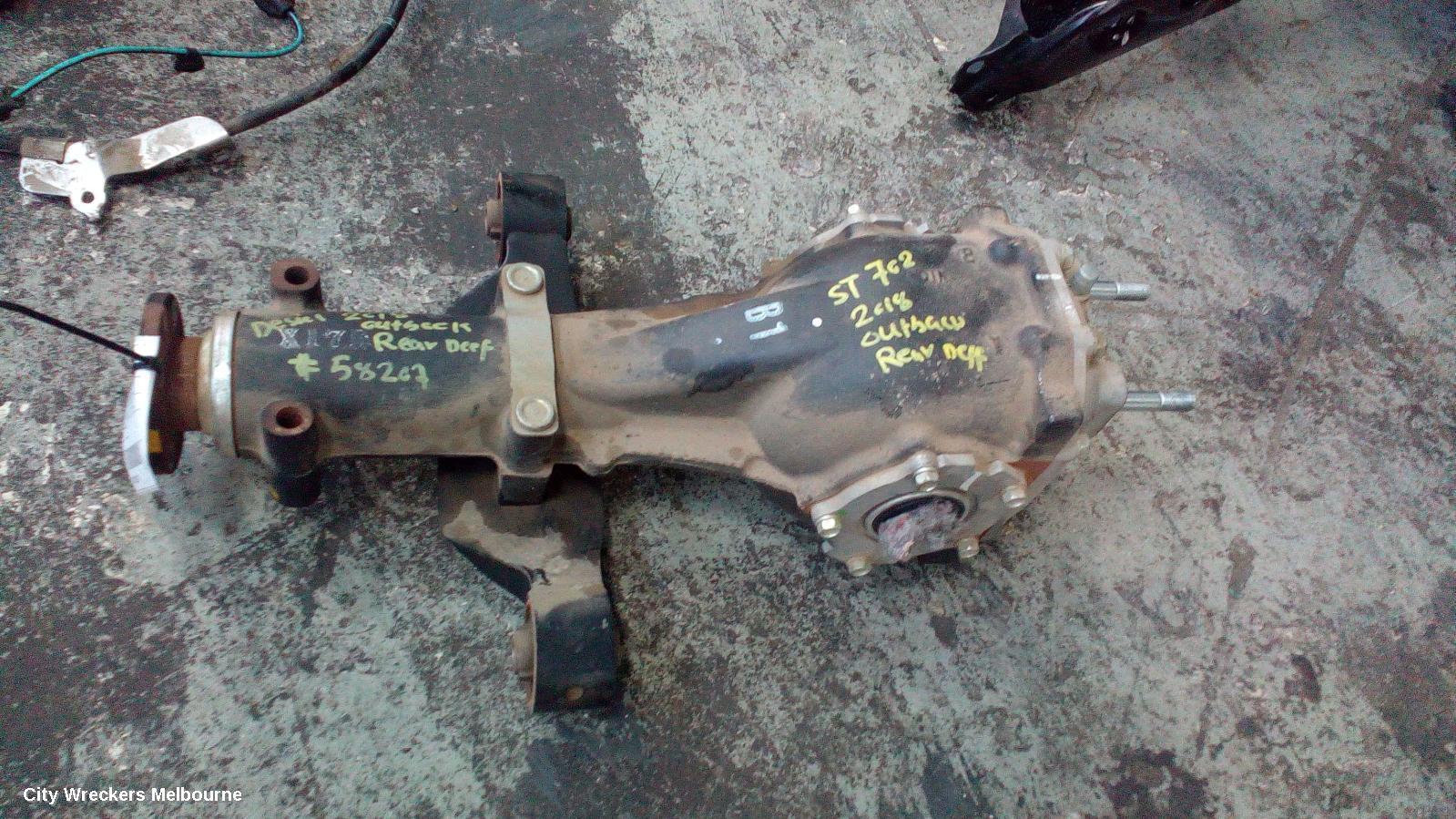 SUBARU OUTBACK 2018 Differential Centre
