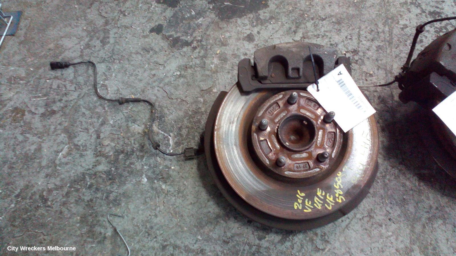 HOLDEN COMMODORE 2016 Left Front Hub Assembly