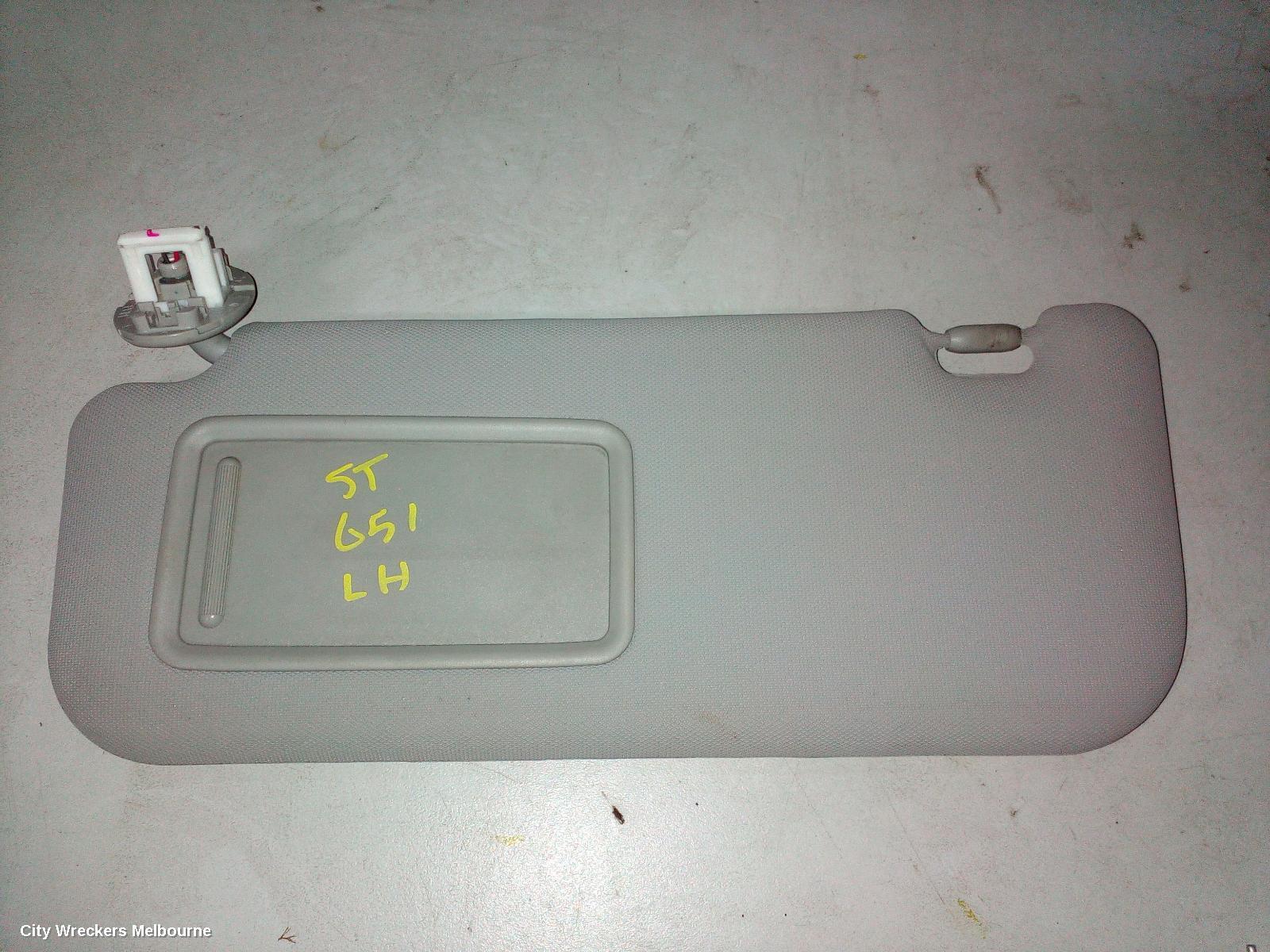 TOYOTA COROLLA 2009 Sunvisor