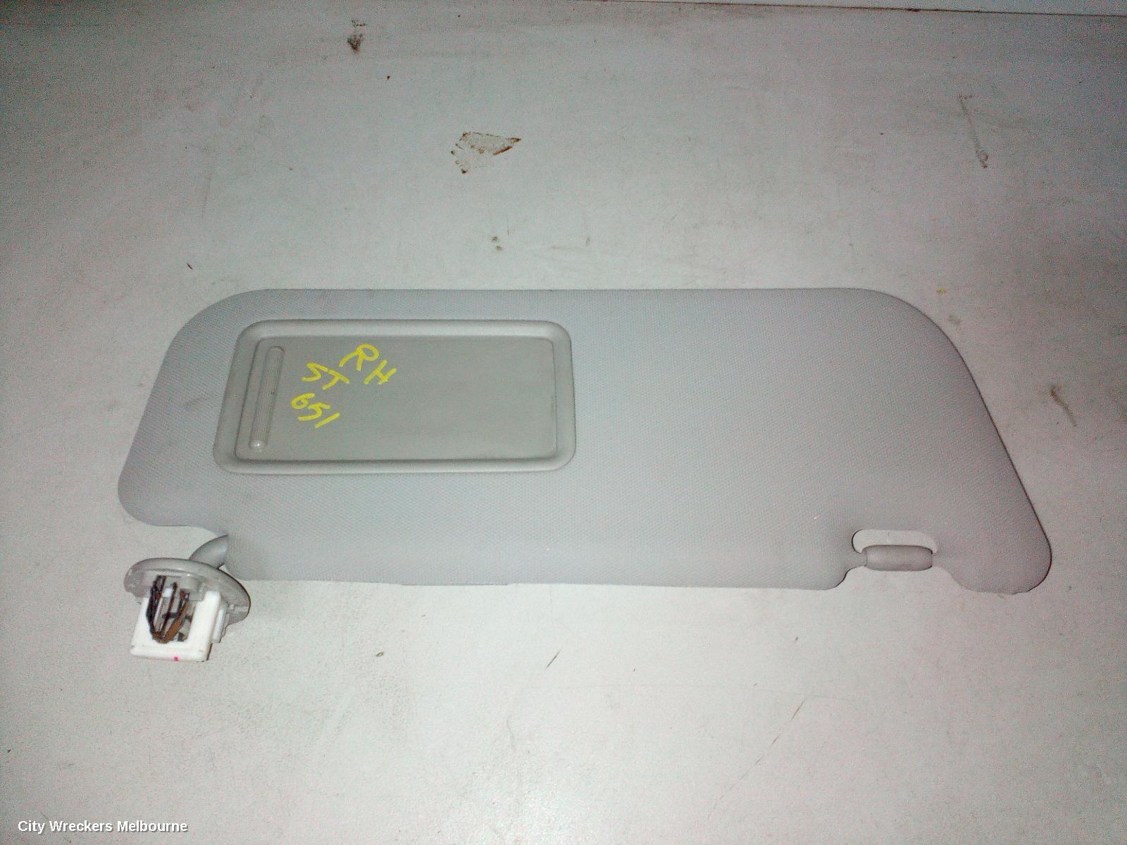 TOYOTA COROLLA 2009 Sunvisor