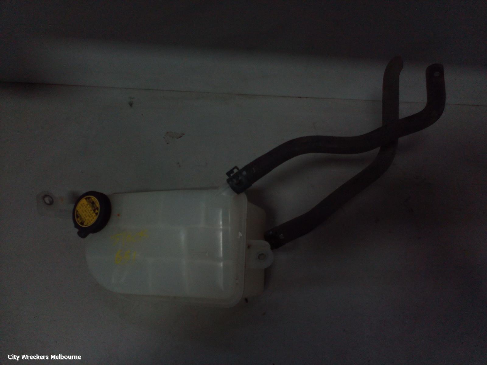 TOYOTA COROLLA 2009 Overflow Bottle