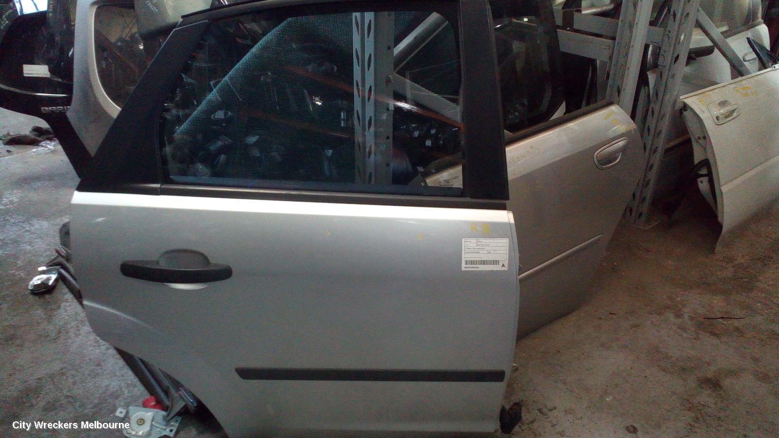 FORD FOCUS 2006 RIGHT_REAR_DOOR_SLIDING
