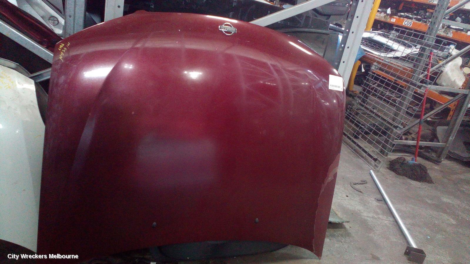NISSAN PULSAR 2000 Bonnet