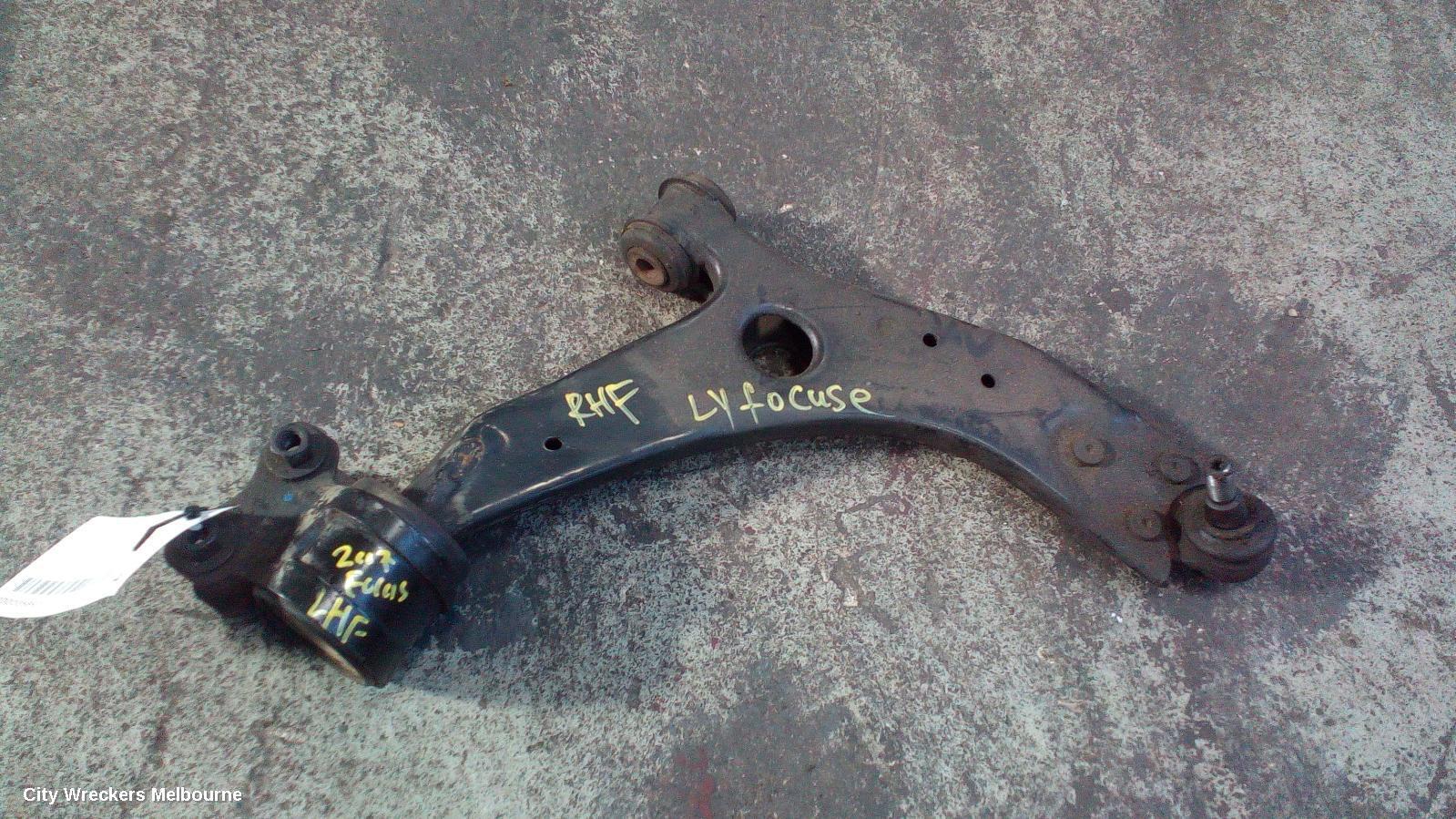 FORD FOCUS 2007 Right Front Lower Control Arm