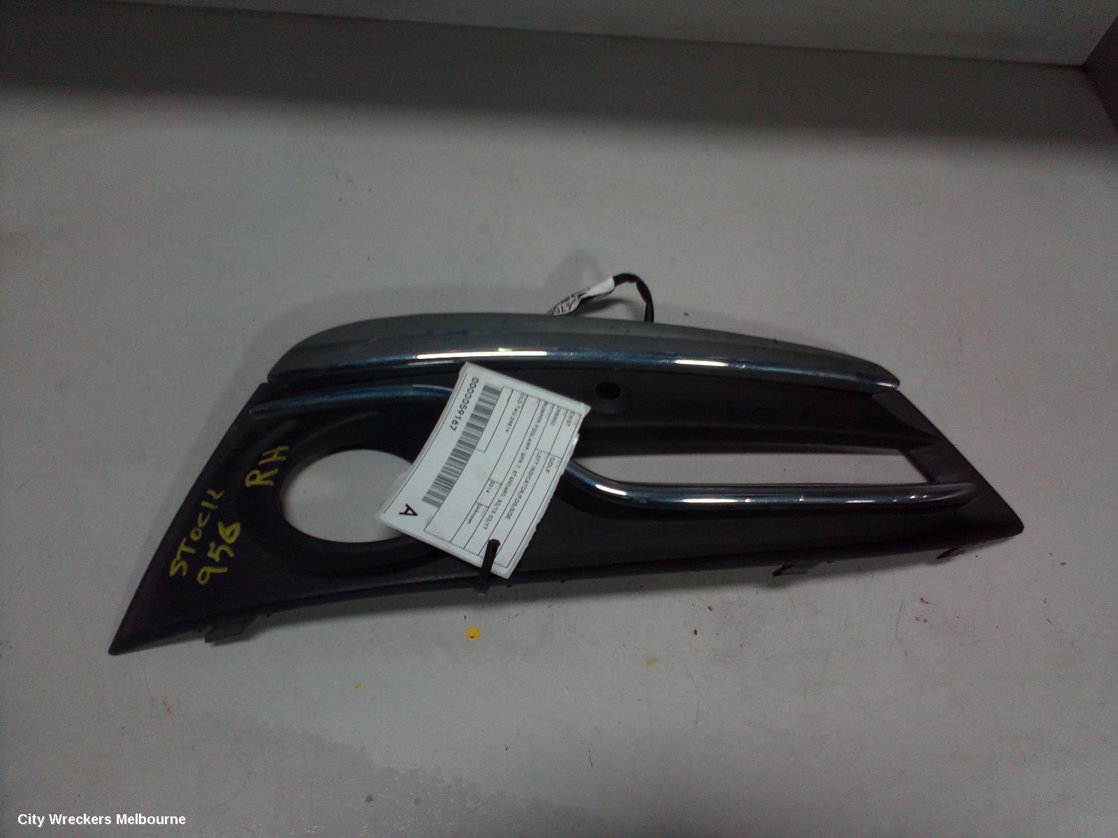 VOLKSWAGEN GOLF 2014 Left Indicator/Fog/Side
