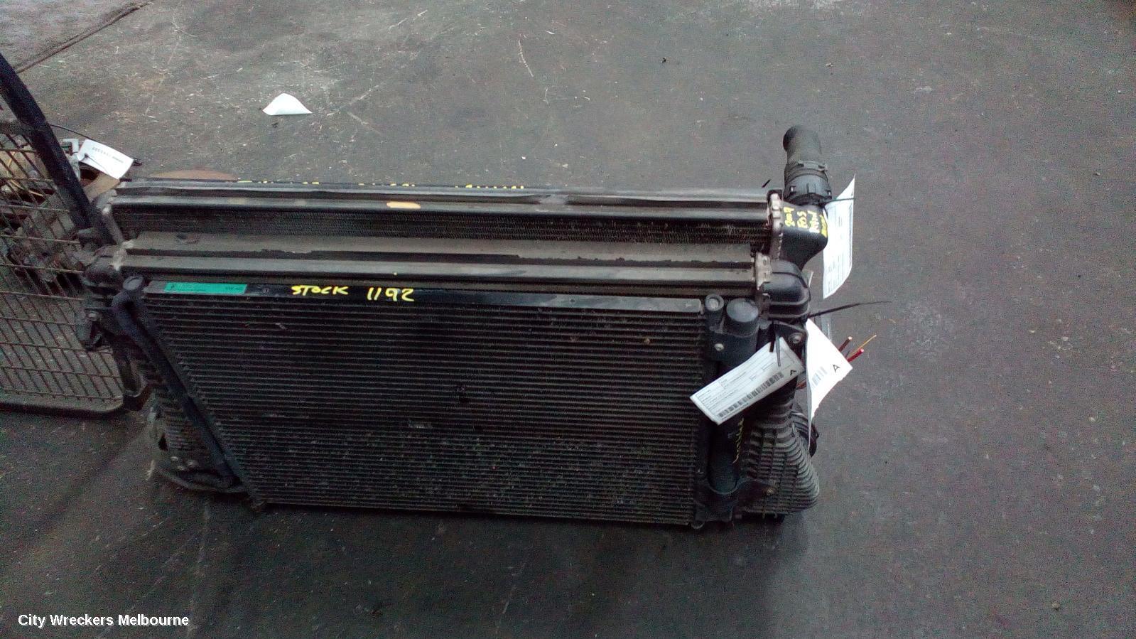 VOLKSWAGEN EOS 2007 Radiator