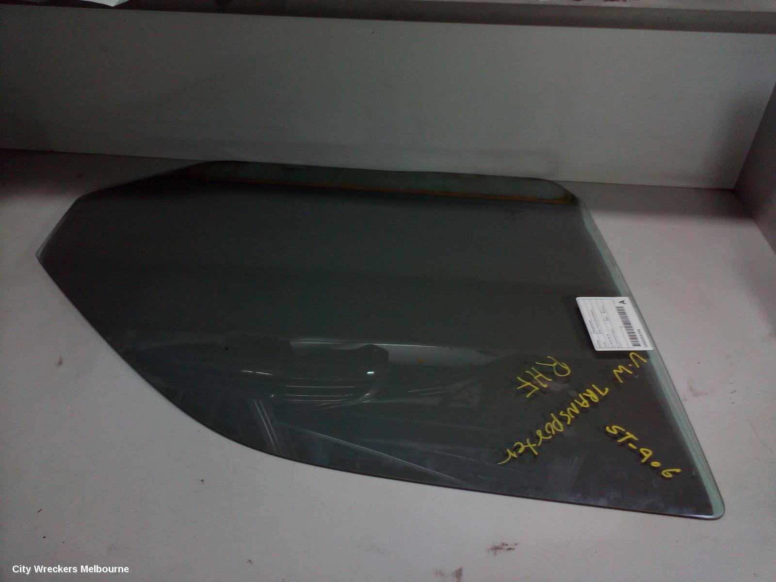 VOLKSWAGEN TRANSPORTER 2007 Right Front Door Window